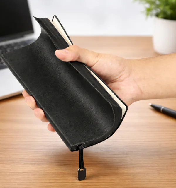 Σημειωματάριο Flexy από Δερματίνη με Βαμμένες Άκρες & Μεταλλική Λεπτομέρεια 13x21cm κωδ. KAD