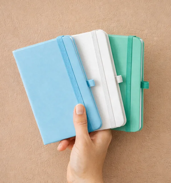 Σημειωματάριο Pocket από Δερματίνη με Λάστιχο 9x14cm Ριγέ 100 τεμάχια κωδ. Ist