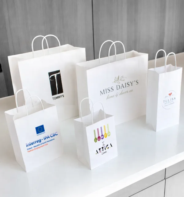 Χάρτινες Τσάντες Λευκές Kraft με Στριφτό Χερούλι & Έγχρωμη Εκτύπωση 1.000 τεμάχια κωδ. PLSW