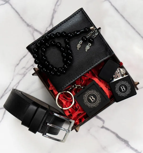 Gift Box Valentine’s Day για Άνδρα με Ειδικό Ξύλινο Κουτί, Πορτοφόλι, Ζώνη, Αναπτήρα, Μπρελόκ & Κομπολόι κωδ. 74687