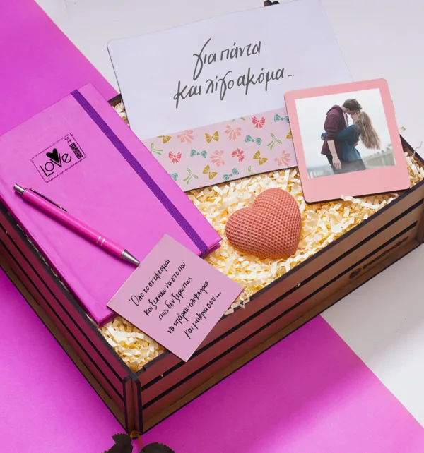 Σετ Δώρου Love με Mousepad, Κορνίζα, Σημειωματάριο, Στυλό, Σουβέρ και Διακοσμητικό σε Σχήμα Καρδιάς κωδ. 14621