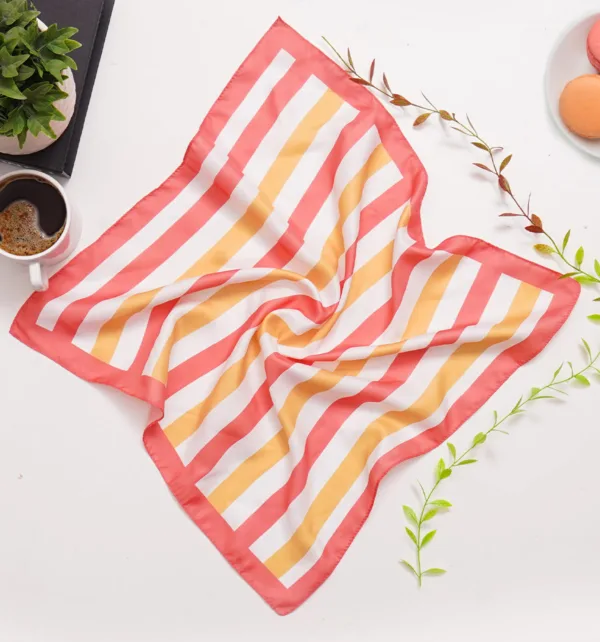 Σετ Δώρου για την Πρωτοχρονιά με Δεντράκι, Φουλάρι, Αρωματικά Ξυλάκια και Κερί κωδ. 97778 Σετ Δώρου για την Πρωτοχρονιά με Δεντράκι, Φουλάρι, Αρωματικά Ξυλάκια και Κερί κωδ. 97778