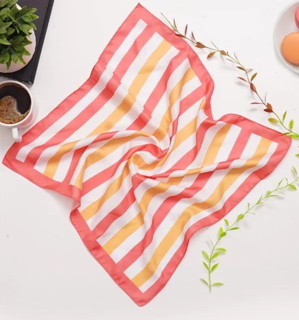 Σετ Δώρου σε με Φουλάρι, Μπουκάλι, Σημειωματάριο, Στυλό, Κούπα, Διακοσμητικό σε Σχήμα Καρδιάς κωδ. 98157