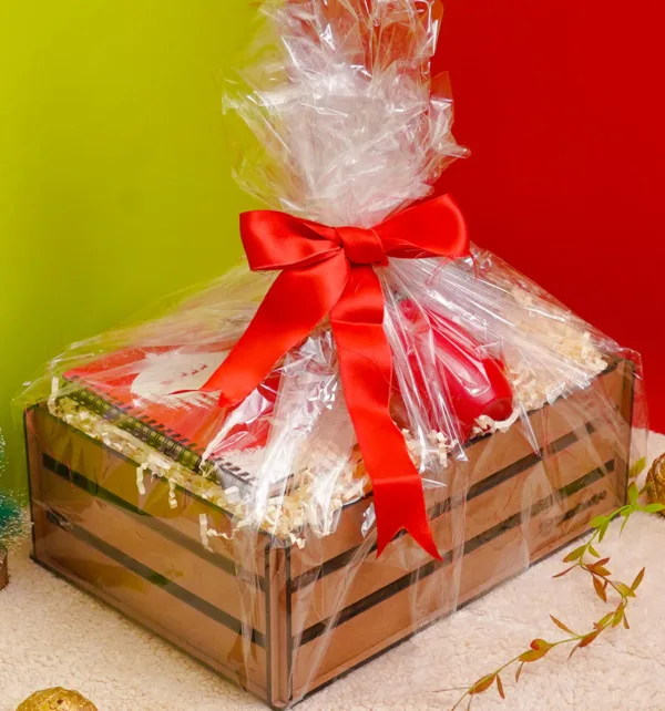 Χριστουγεννιάτικο Σετ Δώρου με Ξύλινο Σημειωματάριο, Σουβέρ, Κούπα & Αρωματικά Ξυλάκια κωδ. 97976 Χριστουγεννιάτικο Σετ Δώρου με Ξύλινο Σημειωματάριο, Σουβέρ, Κούπα & Αρωματικά Ξυλάκια κωδ. 97976