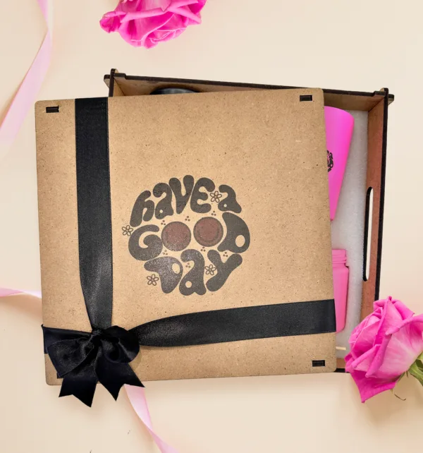 Have a Good Day Σετ Δώρου με Μπουκάλι., Κούπα, Θήκη για Αρωματικό, Κερί & Ξύλινο Κουτί κωδ. M-2626F